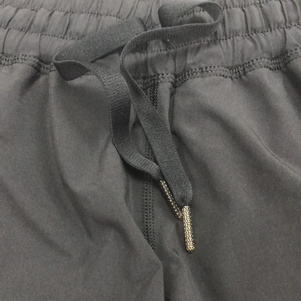 Lululemon Hot To Street Short Black - Picture 2 of 11